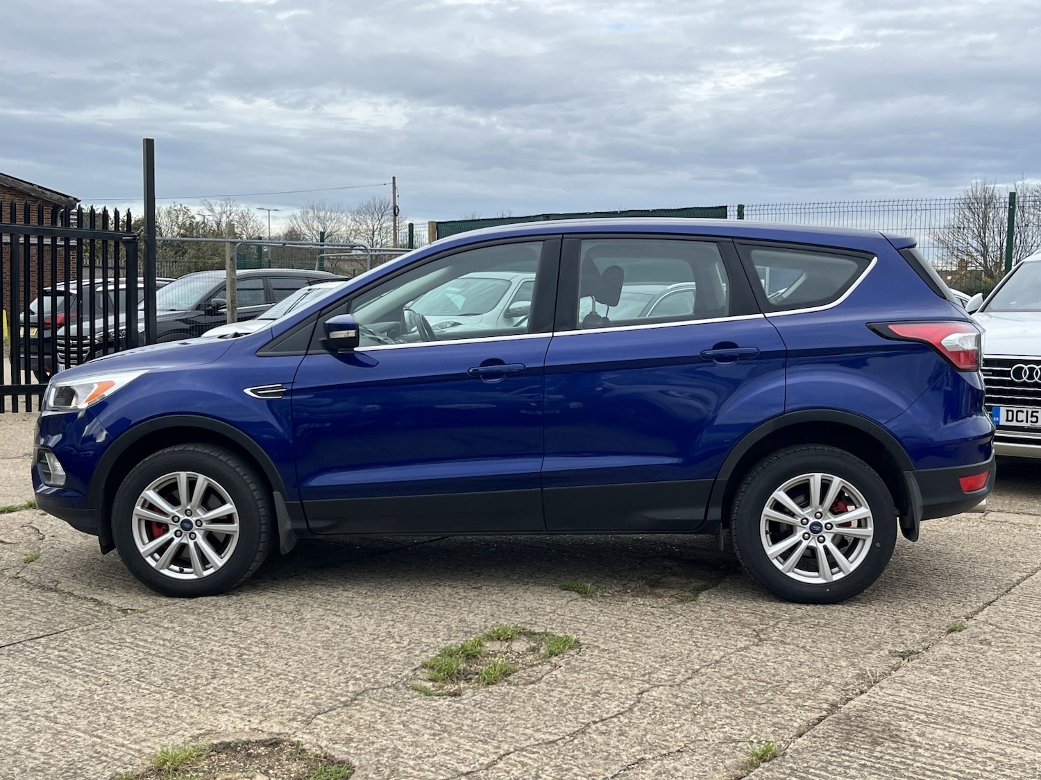 Used Ford Kuga 2017 for sale - 76559936: Photo 6
