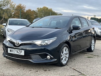 Used Toyota Auris 2017 for sale - 76794642: Photo