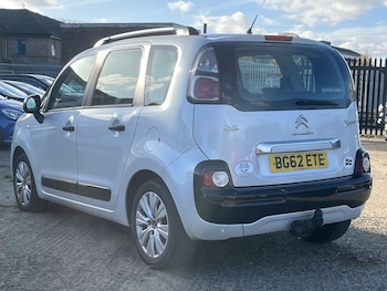 Used Citroen C3 Picasso 2012 for sale - 76439899: Photo