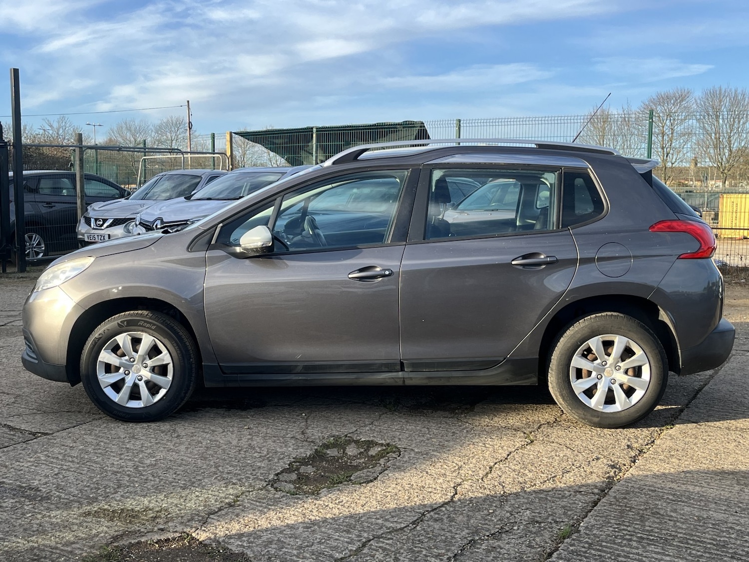 Used Peugeot 2008 2014 for sale - 77314049: Photo 8