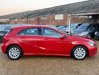 Used Mercedes-Benz A-Class 2014 for sale - 77595292: Photo