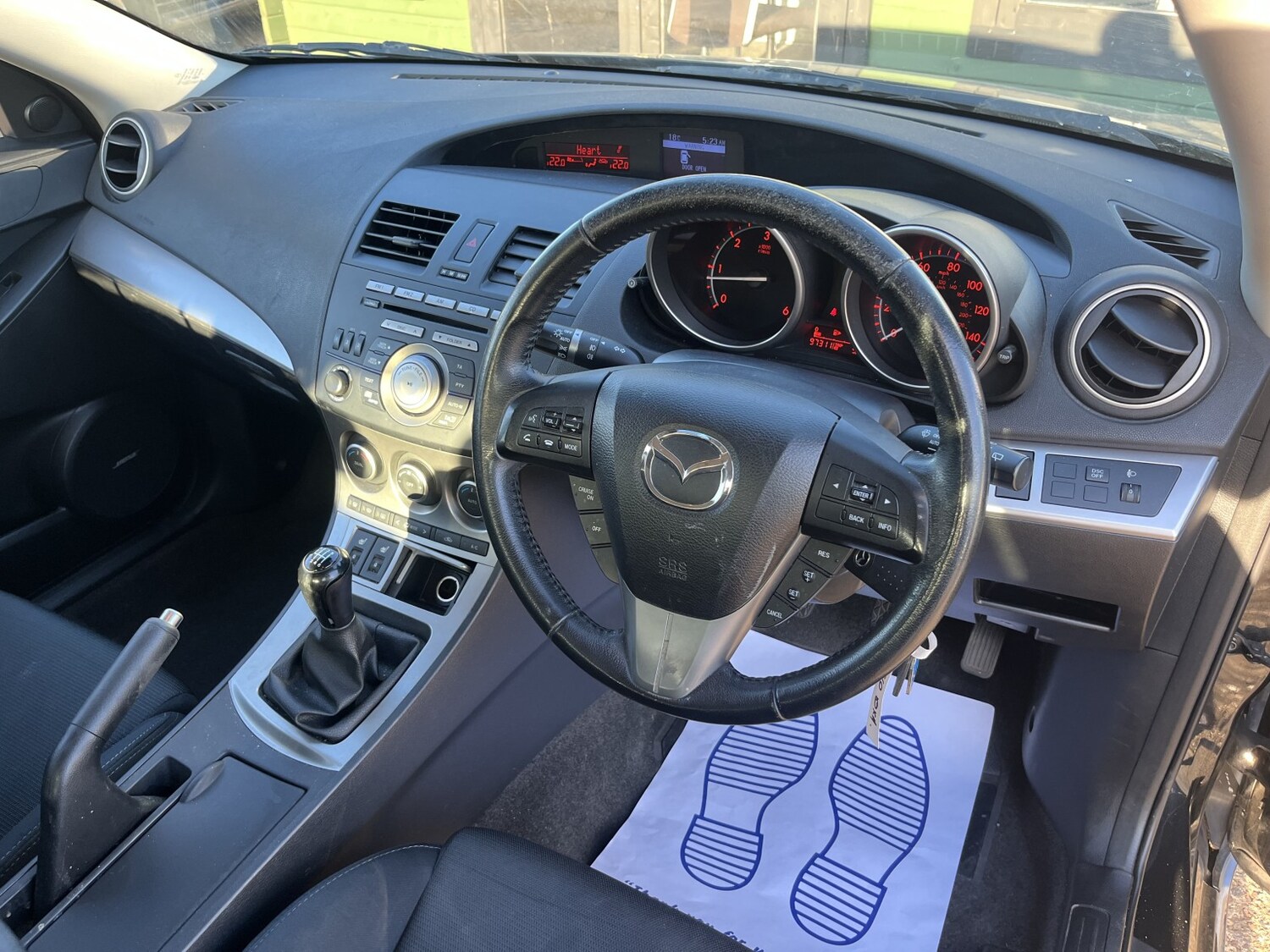 Used Mazda Mazda3 2010 for sale - 78176059: Photo 8