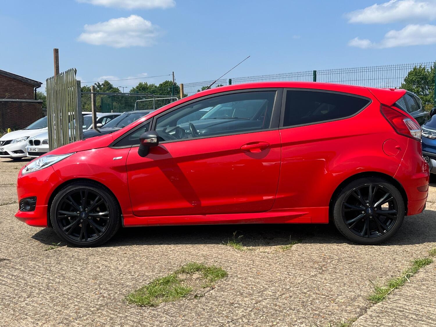 Used Ford Fiesta 2017 for sale - 77595283: Photo 6