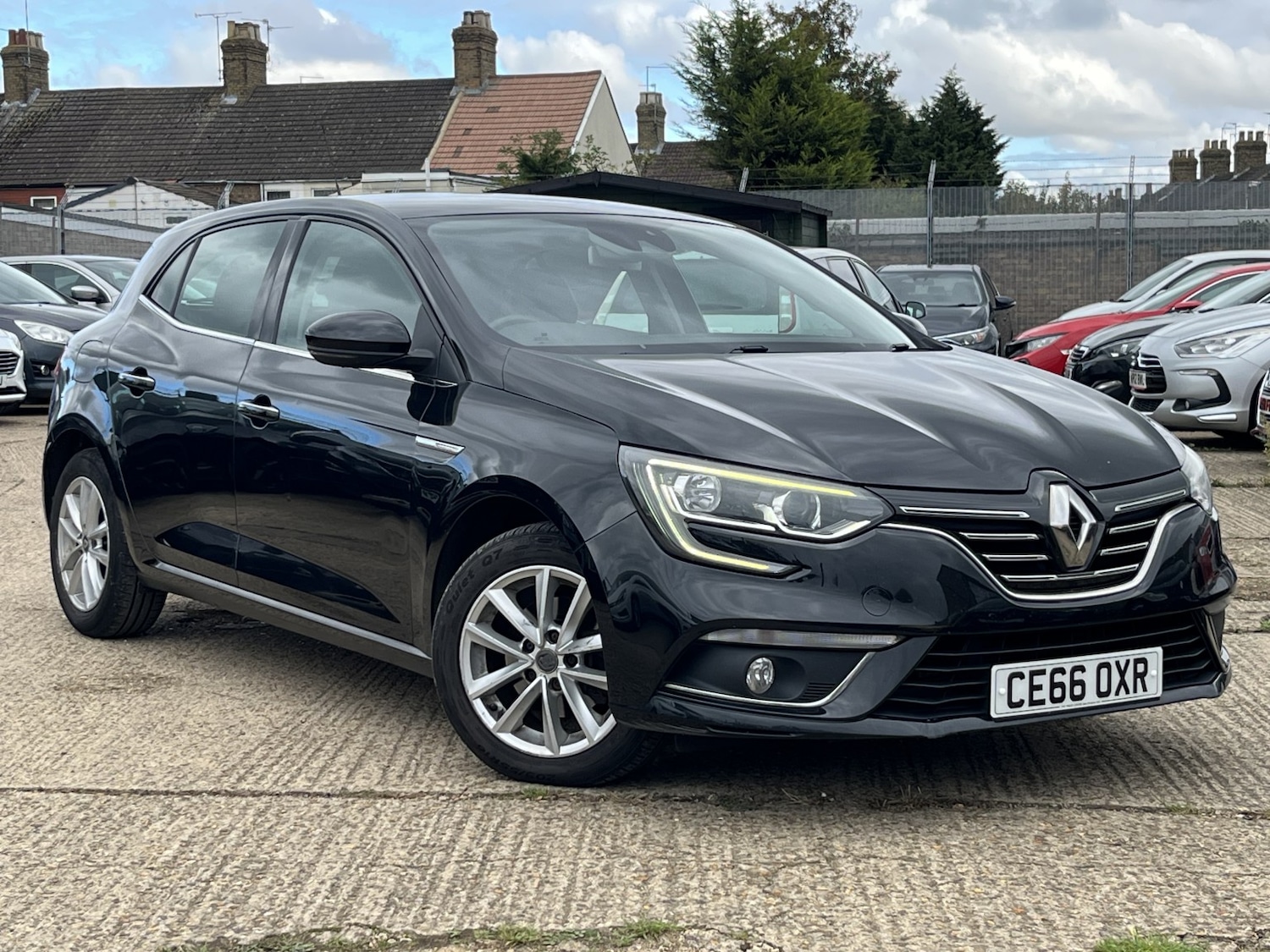 Used Renault Megane 2016 for sale - 76769593: Photo 1