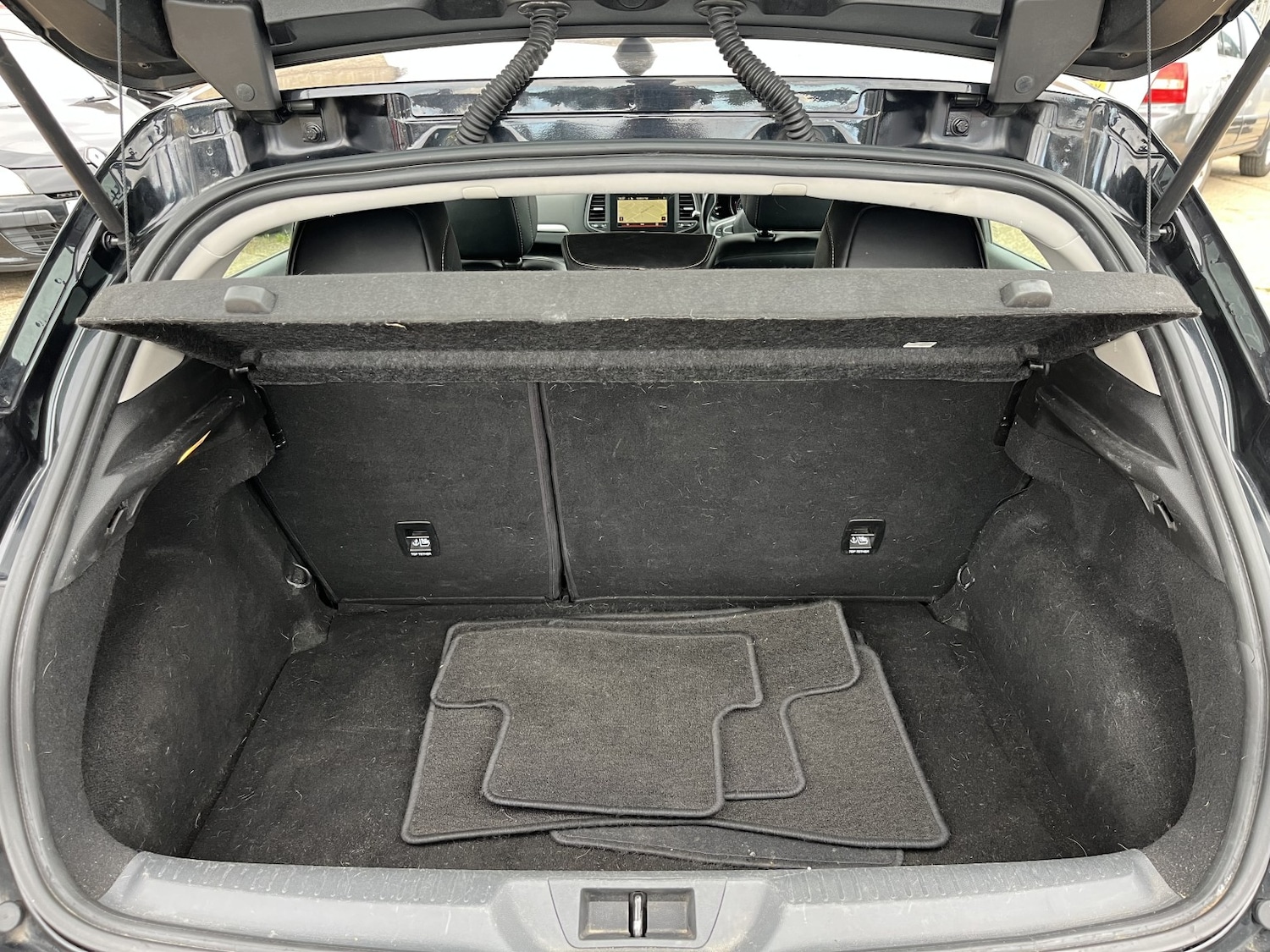 Used Renault Megane 2016 for sale - 76769593: Photo 19