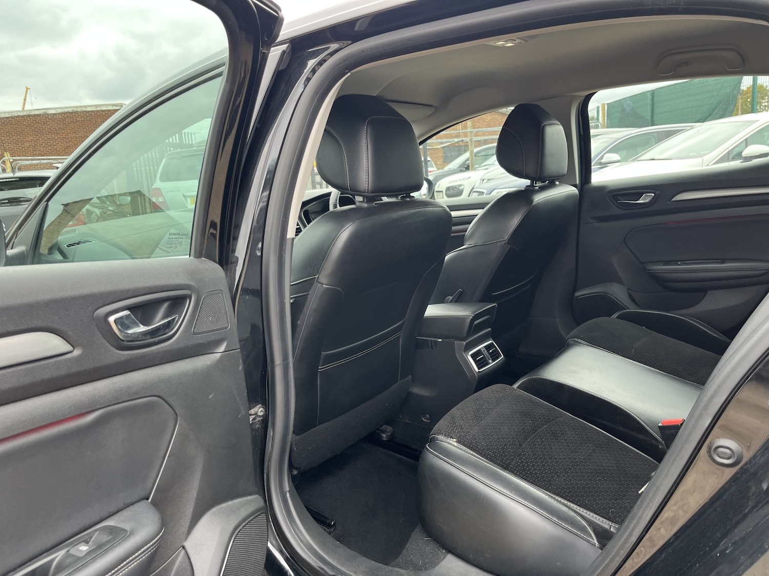 Used Renault Megane 2016 for sale - 76769593: Photo 20