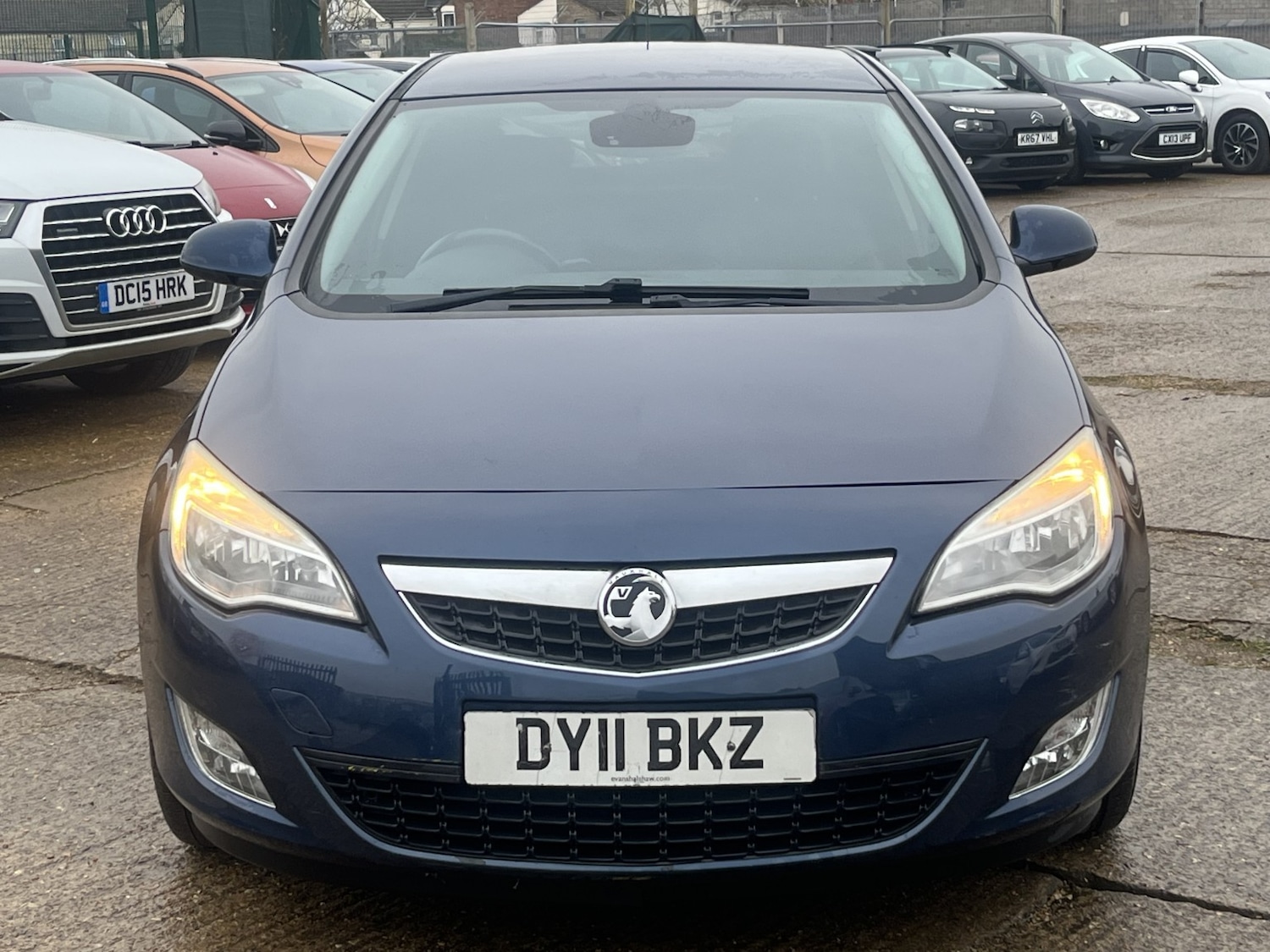 Used Vauxhall Astra 2011 for sale - 77258598: Photo 8