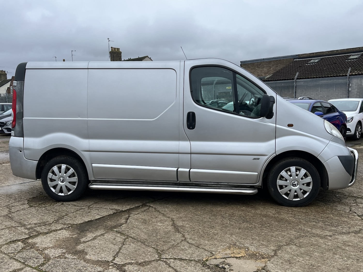 Used Vauxhall Vivaro 2008 for sale - 77687624: Photo 5