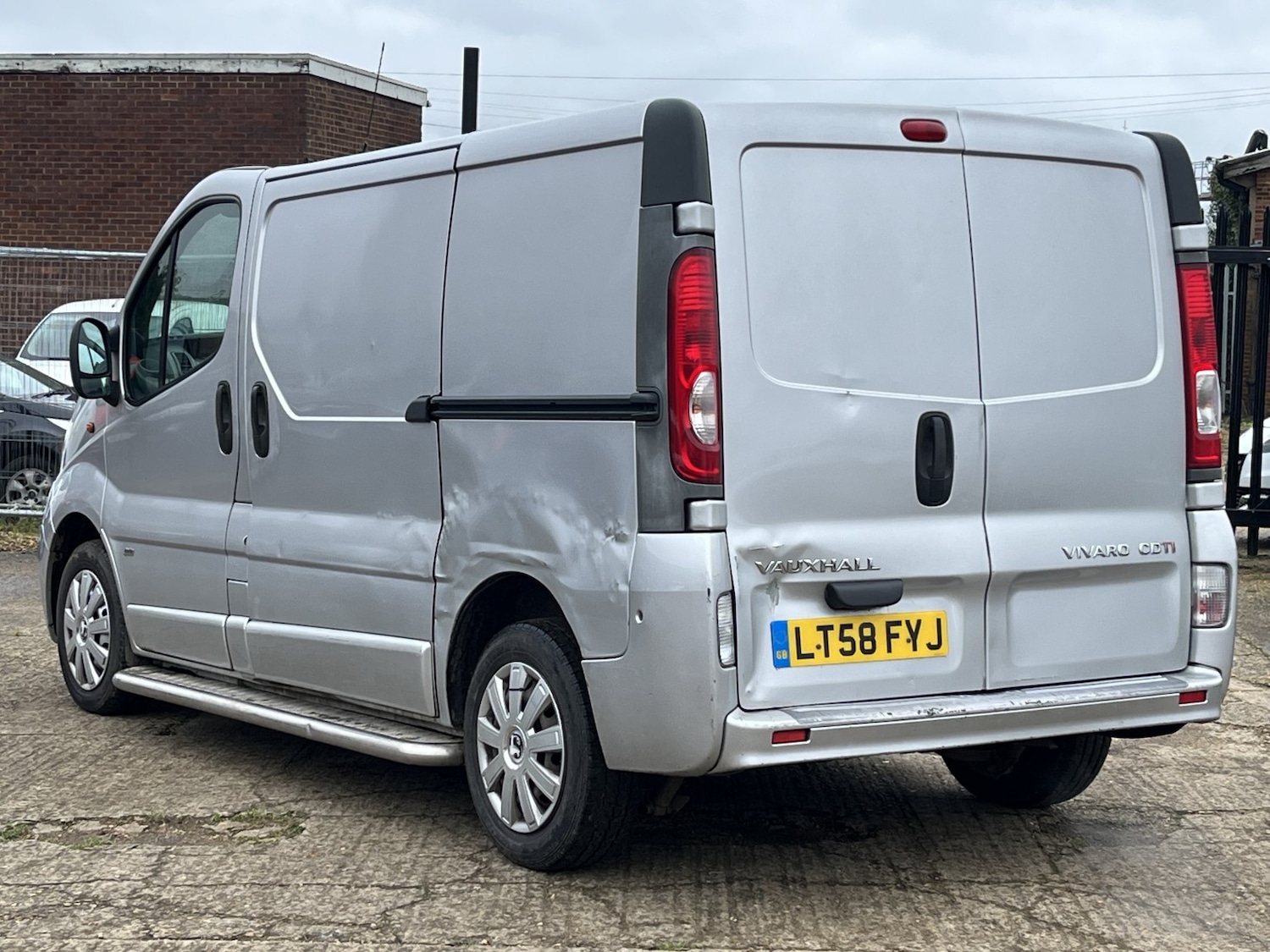 Used Vauxhall Vivaro 2008 for sale - 77687624: Photo 6