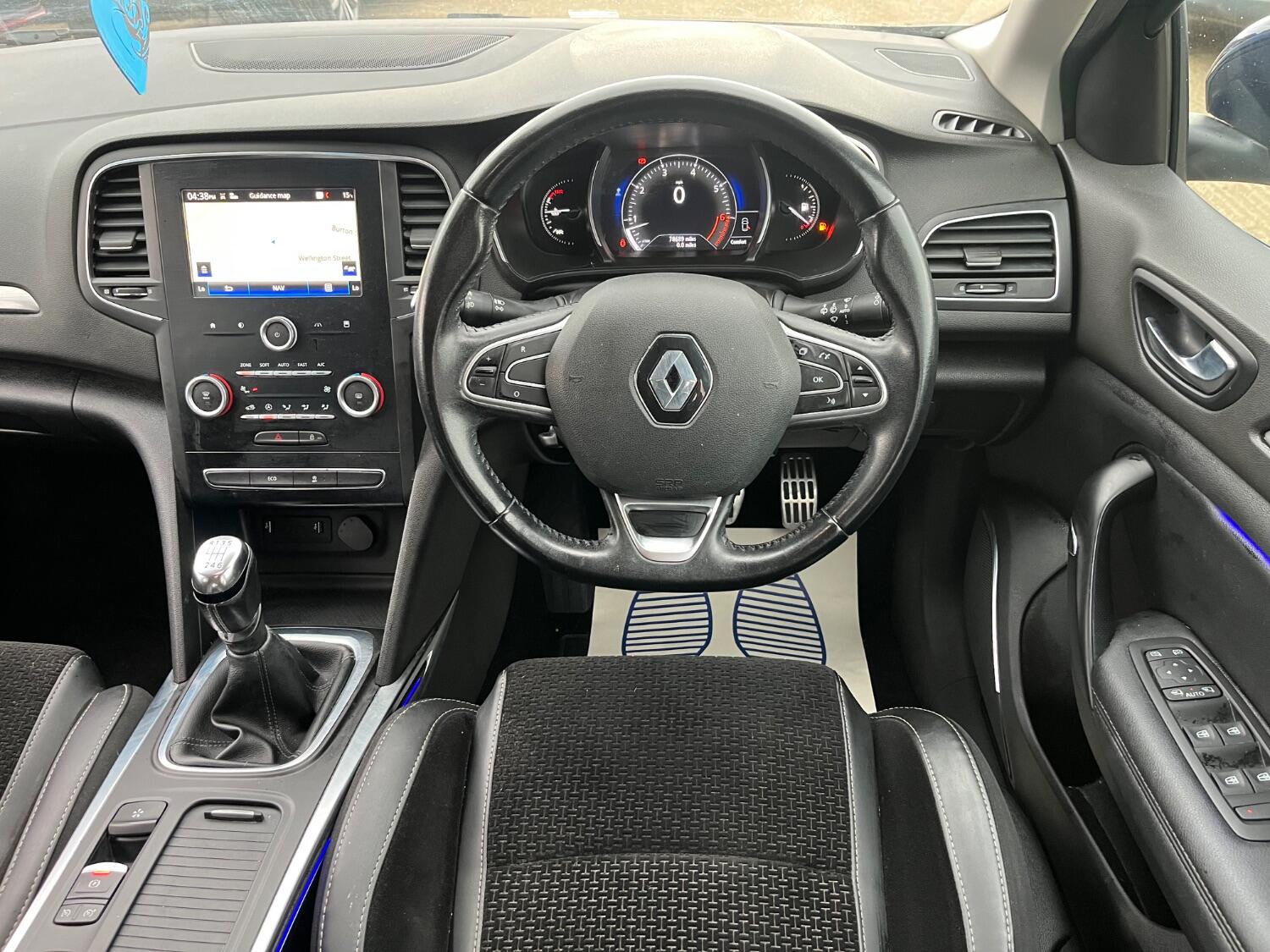 Used Renault Megane 2017 for sale - 76794662: Photo 14