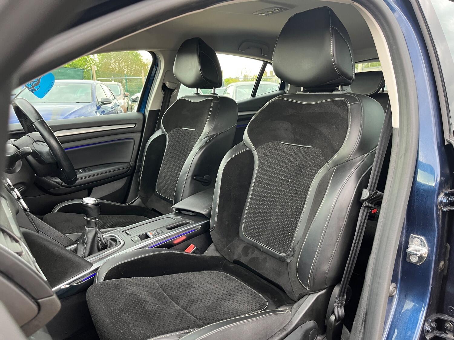 Used Renault Megane 2017 for sale - 76794662: Photo 15