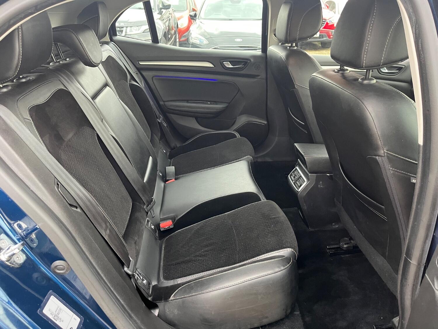 Used Renault Megane 2017 for sale - 76794662: Photo 17