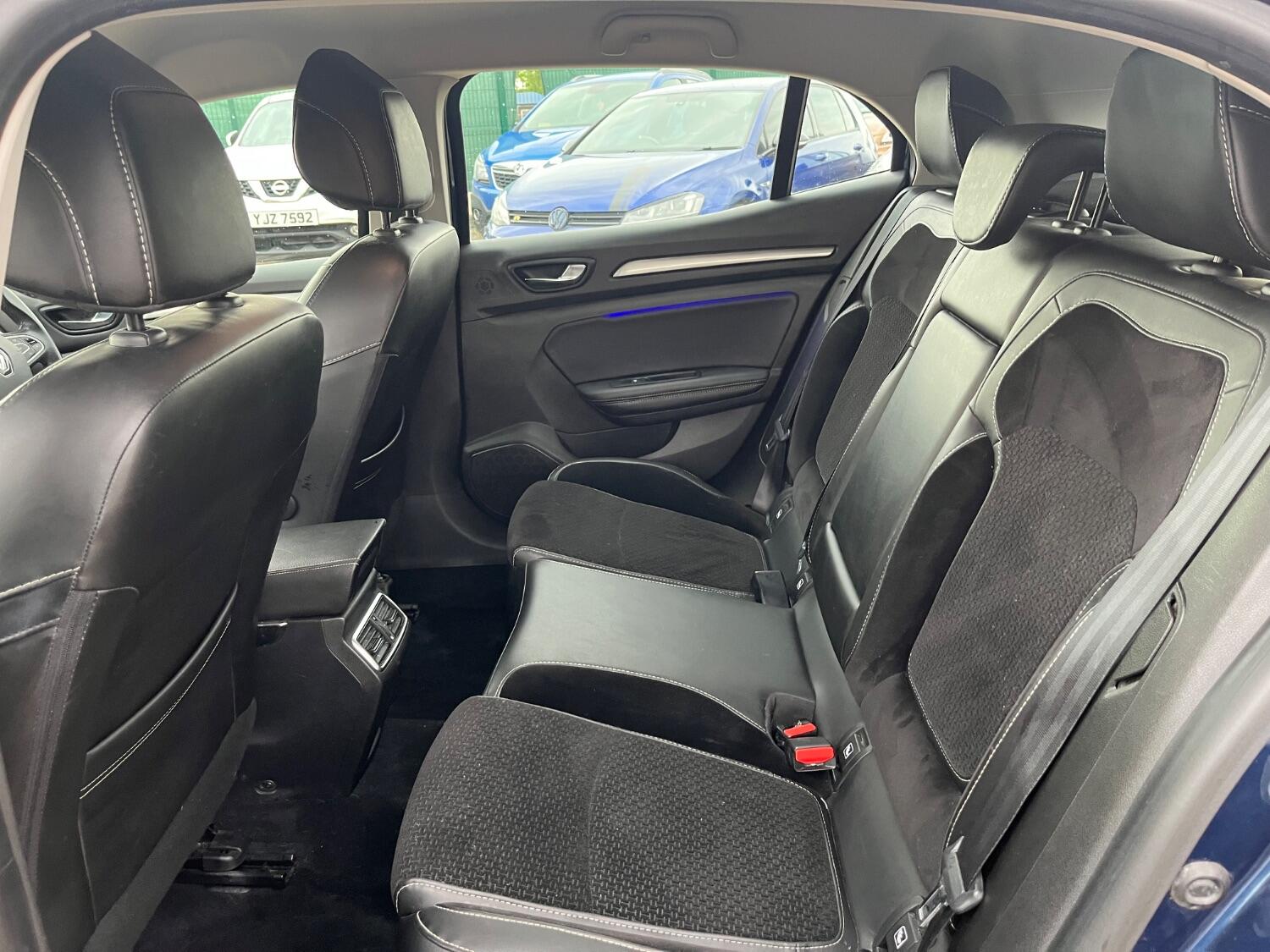 Used Renault Megane 2017 for sale - 76794662: Photo 18