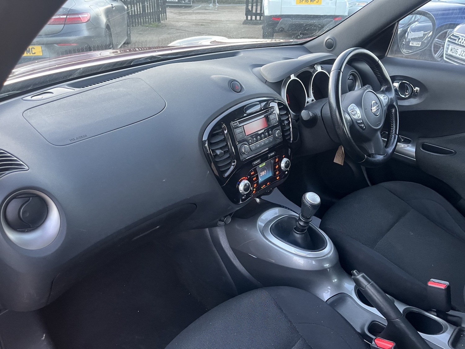 Used Nissan Juke 2014 for sale - 76904642: Photo 11