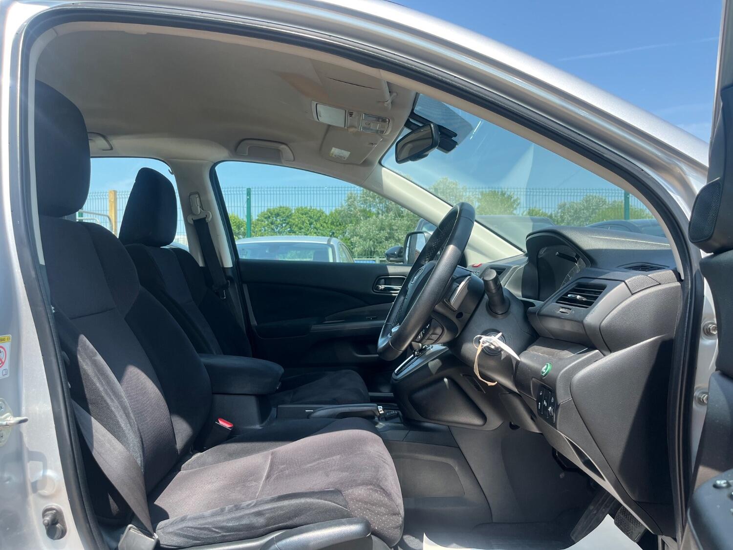 Used Honda CR-V 2015 for sale - 76794646: Photo 11