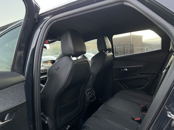 Used Peugeot 3008 2017 for sale - 76211799: Photo 21