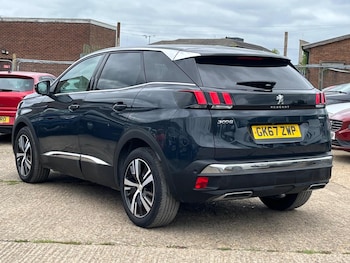 Used Peugeot 3008 2017 for sale - 76211799: Photo 3