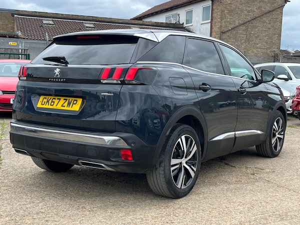 Used Peugeot 3008 2017 for sale - 76211799: Photo 4