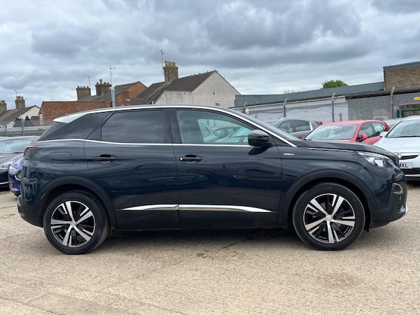 Used Peugeot 3008 2017 for sale - 76211799: Photo 6