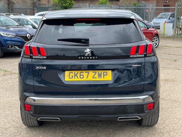 Used Peugeot 3008 2017 for sale - 76211799: Photo 8