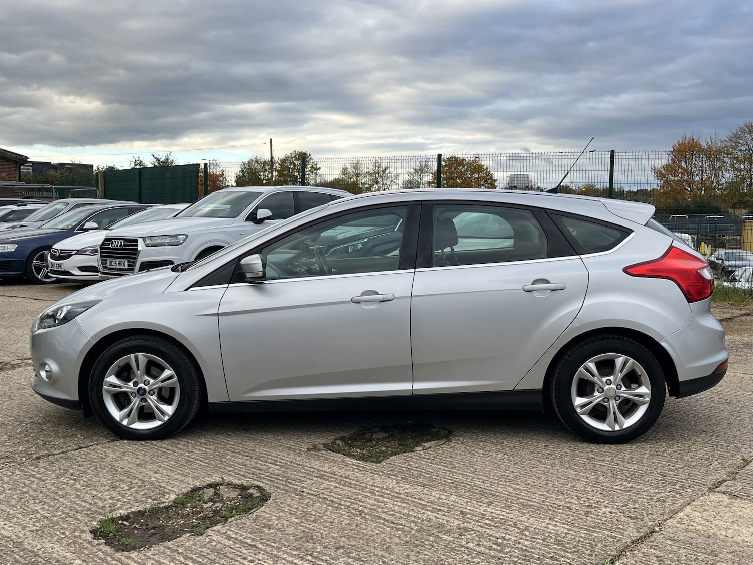 Used Ford Focus 2012 for sale - 76369360: Photo 6