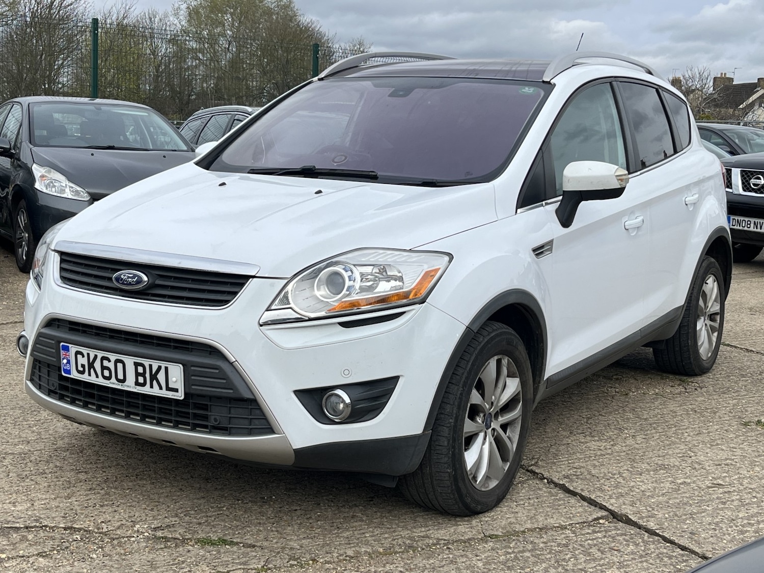Used Ford Kuga 2010 for sale - 78141095: Photo 2