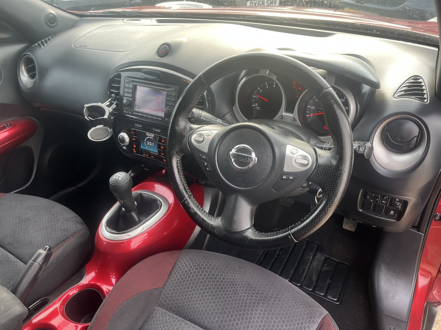 Used Nissan Juke 2011 for sale - 76643488: Photo 10