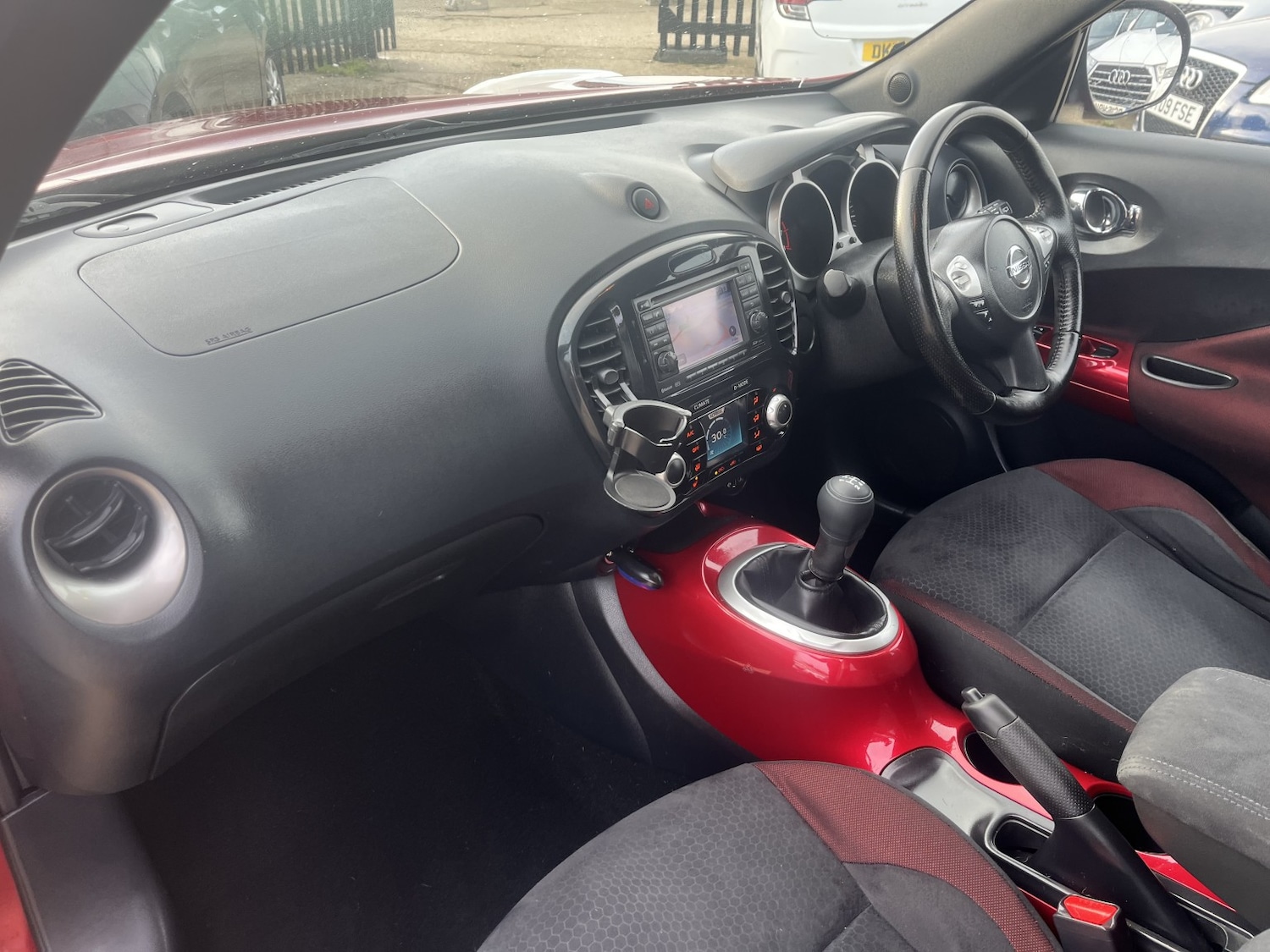 Used Nissan Juke 2011 for sale - 76643488: Photo 13
