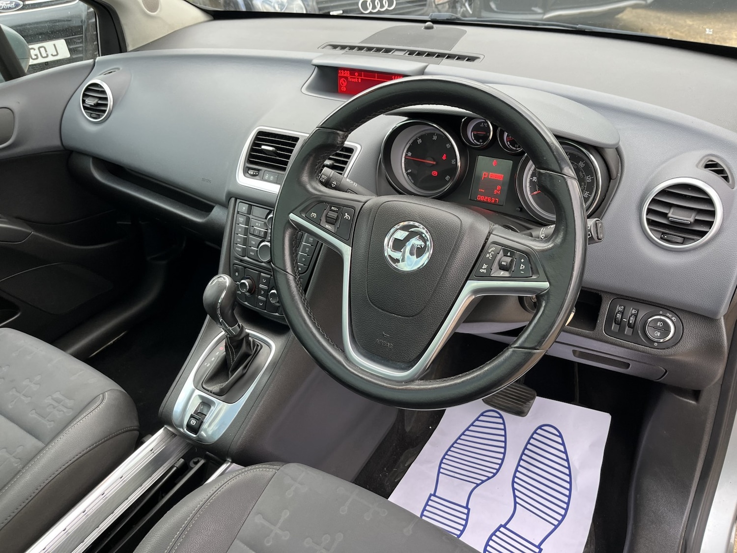 Used Vauxhall Meriva 2011 for sale - 76527381: Photo 10