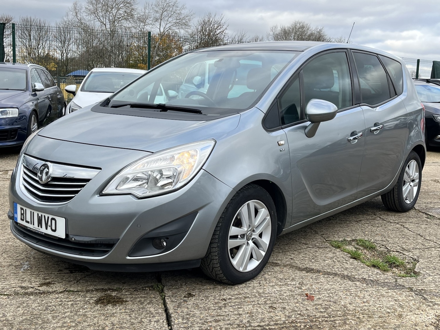 Used Vauxhall Meriva 2011 for sale - 76527381: Photo 2