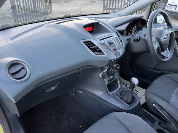 Used Ford Fiesta 2010 for sale - 76205615: Photo 12