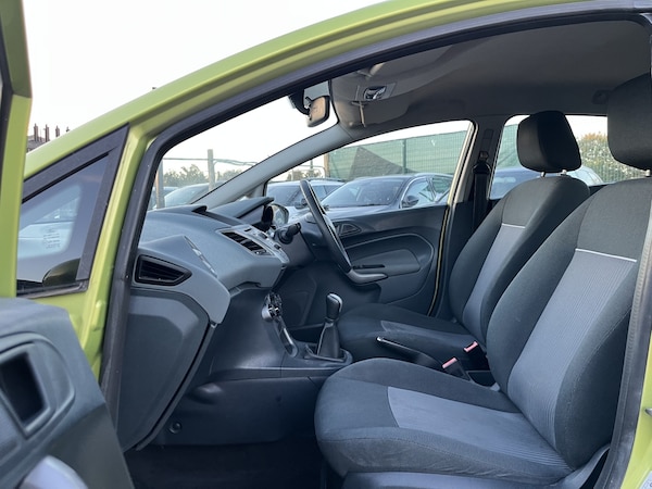 Used Ford Fiesta 2010 for sale - 76205615: Photo 13