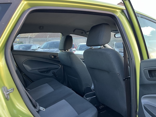 Used Ford Fiesta 2010 for sale - 76205615: Photo 17