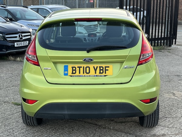 Used Ford Fiesta 2010 for sale - 76205615: Photo 4