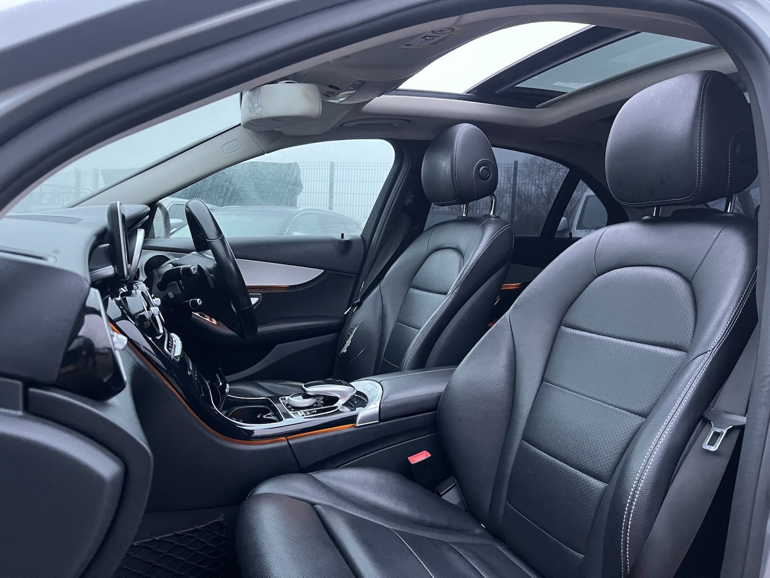 Used Mercedes-Benz C Class 2014 for sale - 77836873: Photo 15