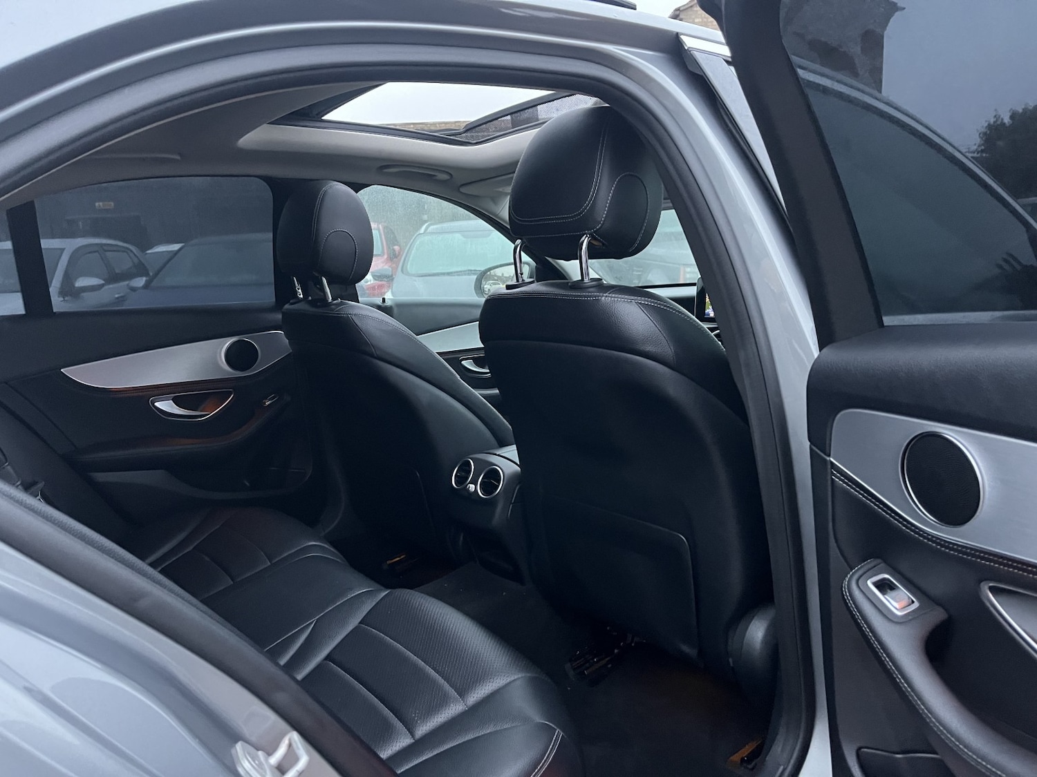 Used Mercedes-Benz C Class 2014 for sale - 77836873: Photo 22