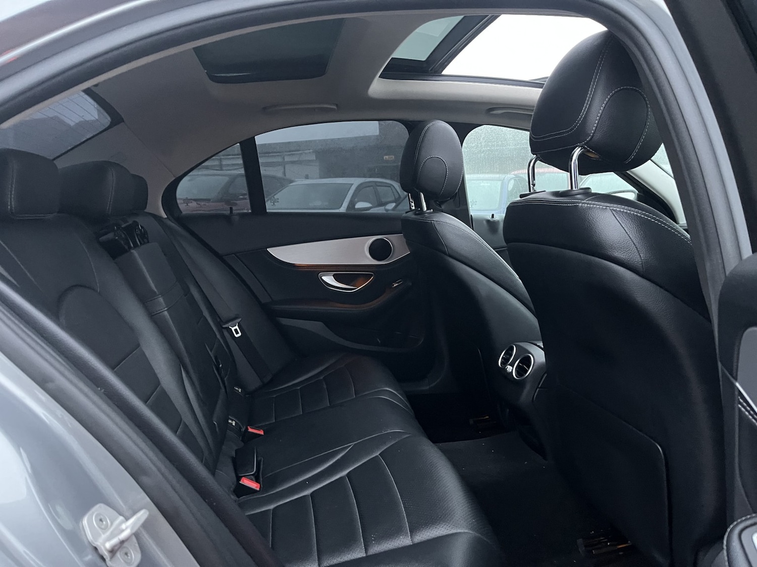 Used Mercedes-Benz C Class 2014 for sale - 77836873: Photo 23