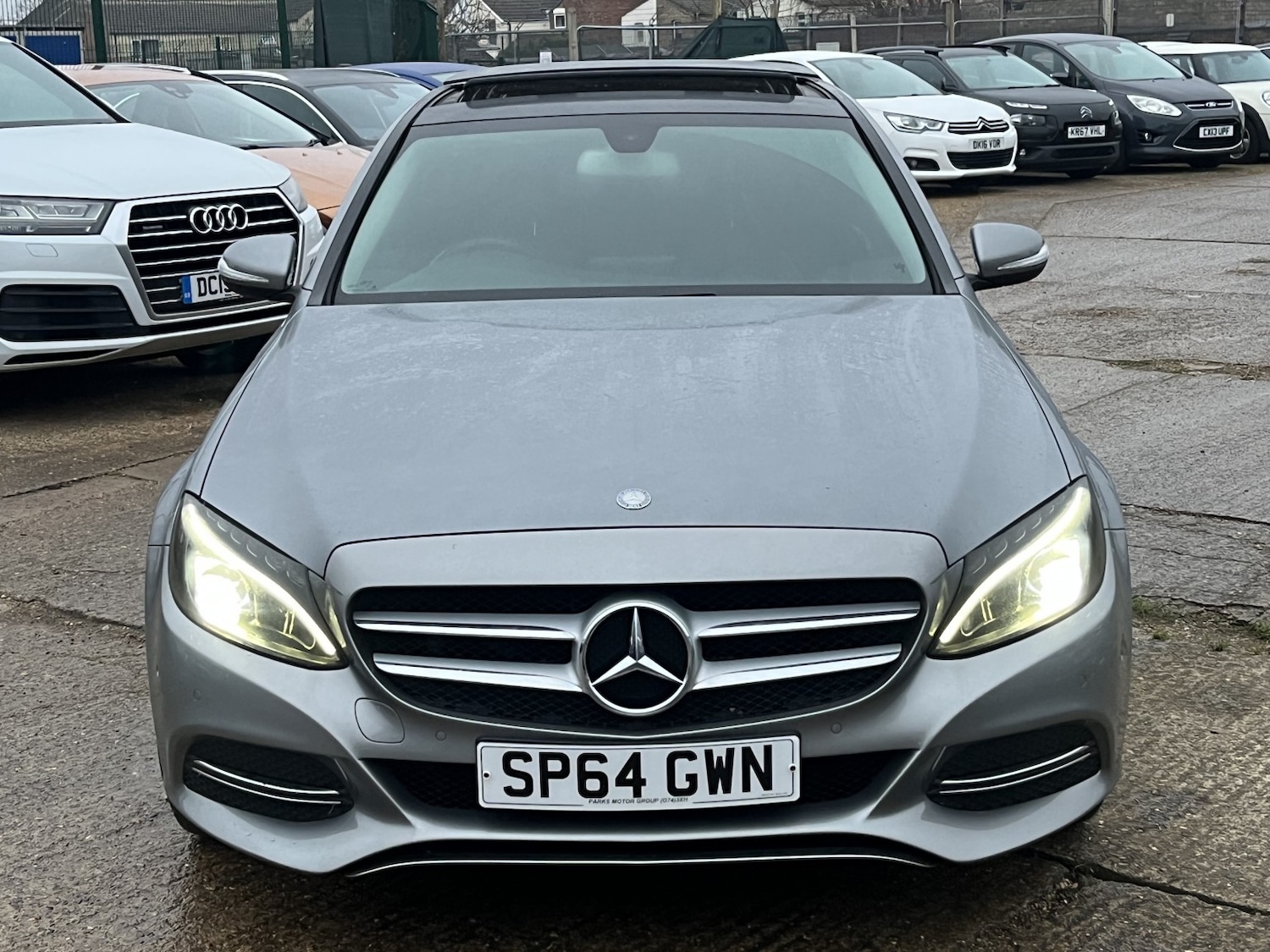 Used Mercedes-Benz C Class 2014 for sale - 77836873: Photo 6