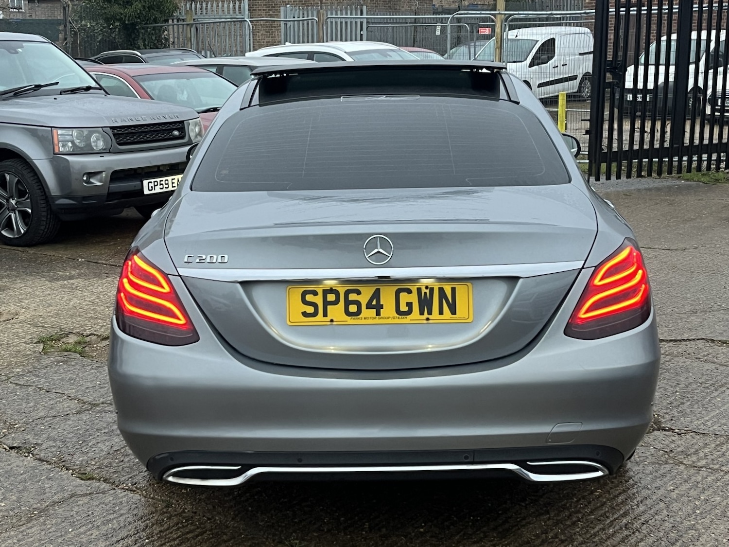 Used Mercedes-Benz C Class 2014 for sale - 77836873: Photo 7