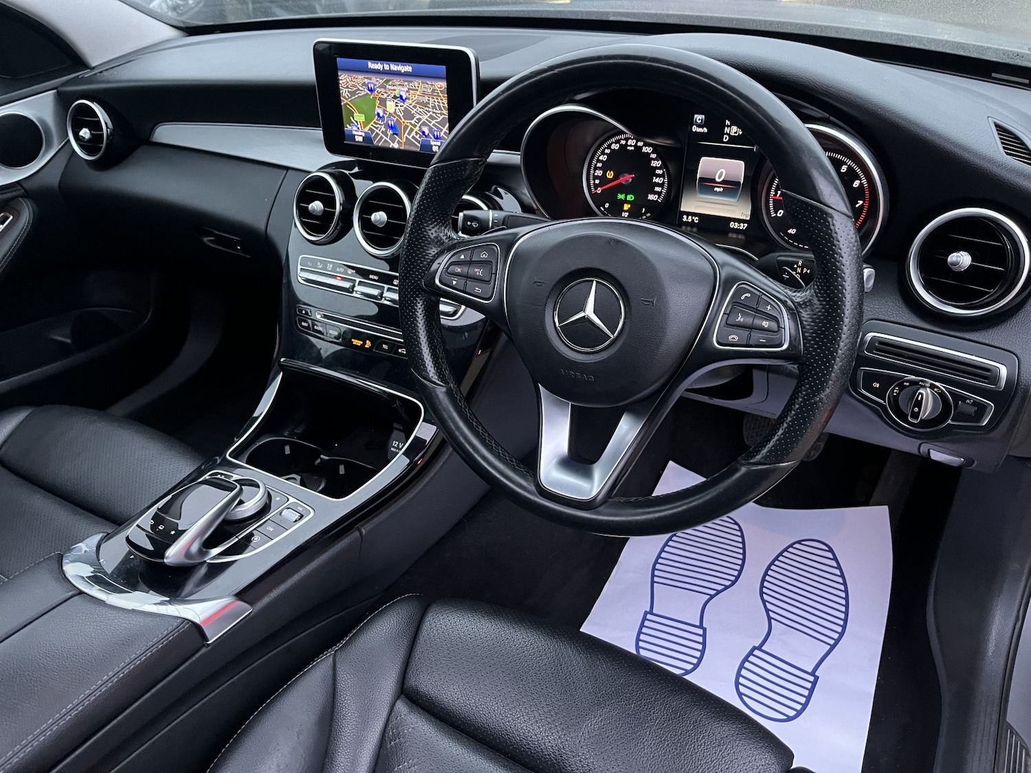 Used Mercedes-Benz C Class 2014 for sale - 77836873: Photo 9