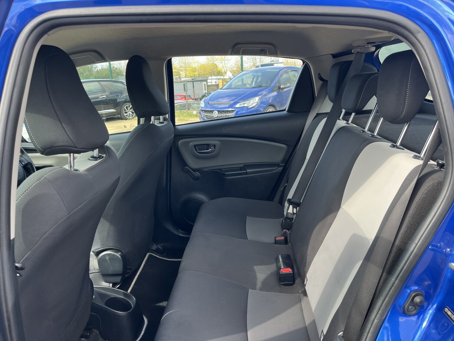 Used Toyota Yaris 2017 for sale - 78139430: Photo 18