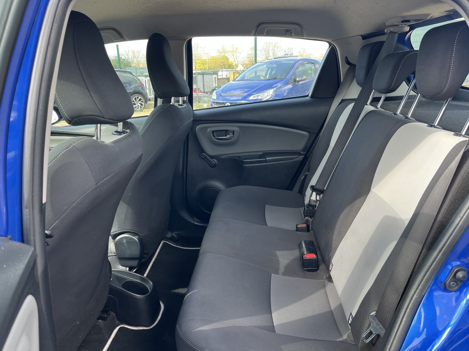 Used Toyota Yaris 2017 for sale - 78139430: Photo 19