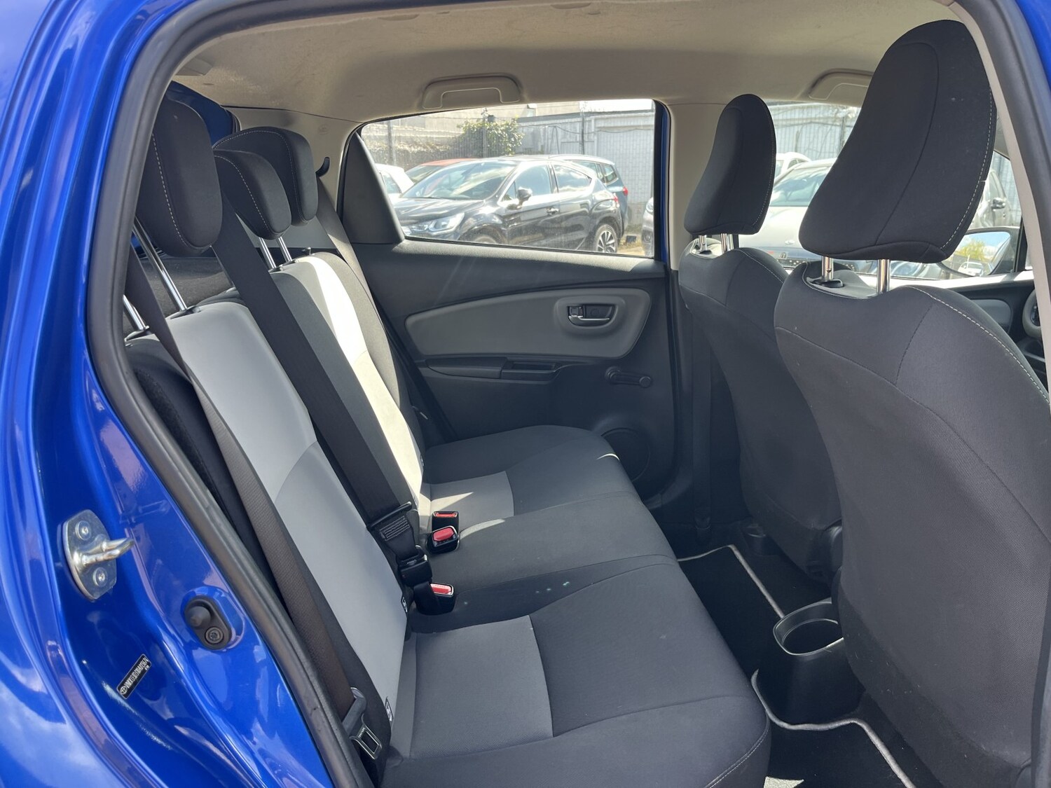 Used Toyota Yaris 2017 for sale - 78139430: Photo 25