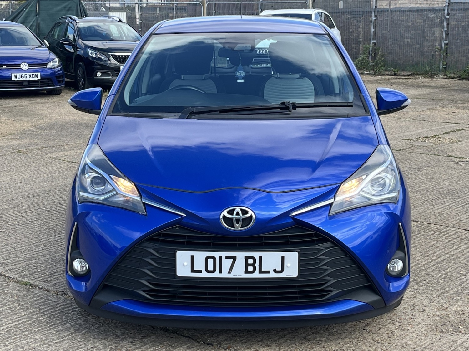 Used Toyota Yaris 2017 for sale - 78139430: Photo 5