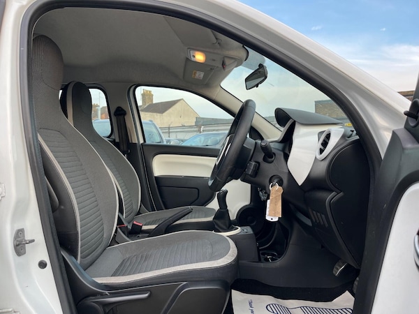 Used Renault Twingo 2015 for sale - 75632819: Photo 11