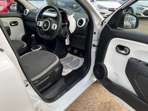 Used Renault Twingo 2015 for sale - 75632819: Photo 12