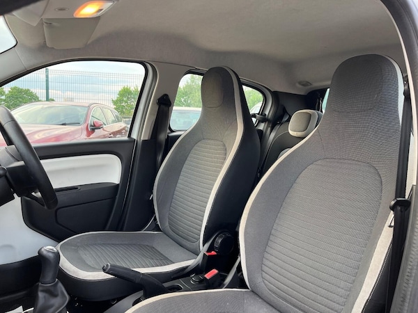 Used Renault Twingo 2015 for sale - 75632819: Photo 15