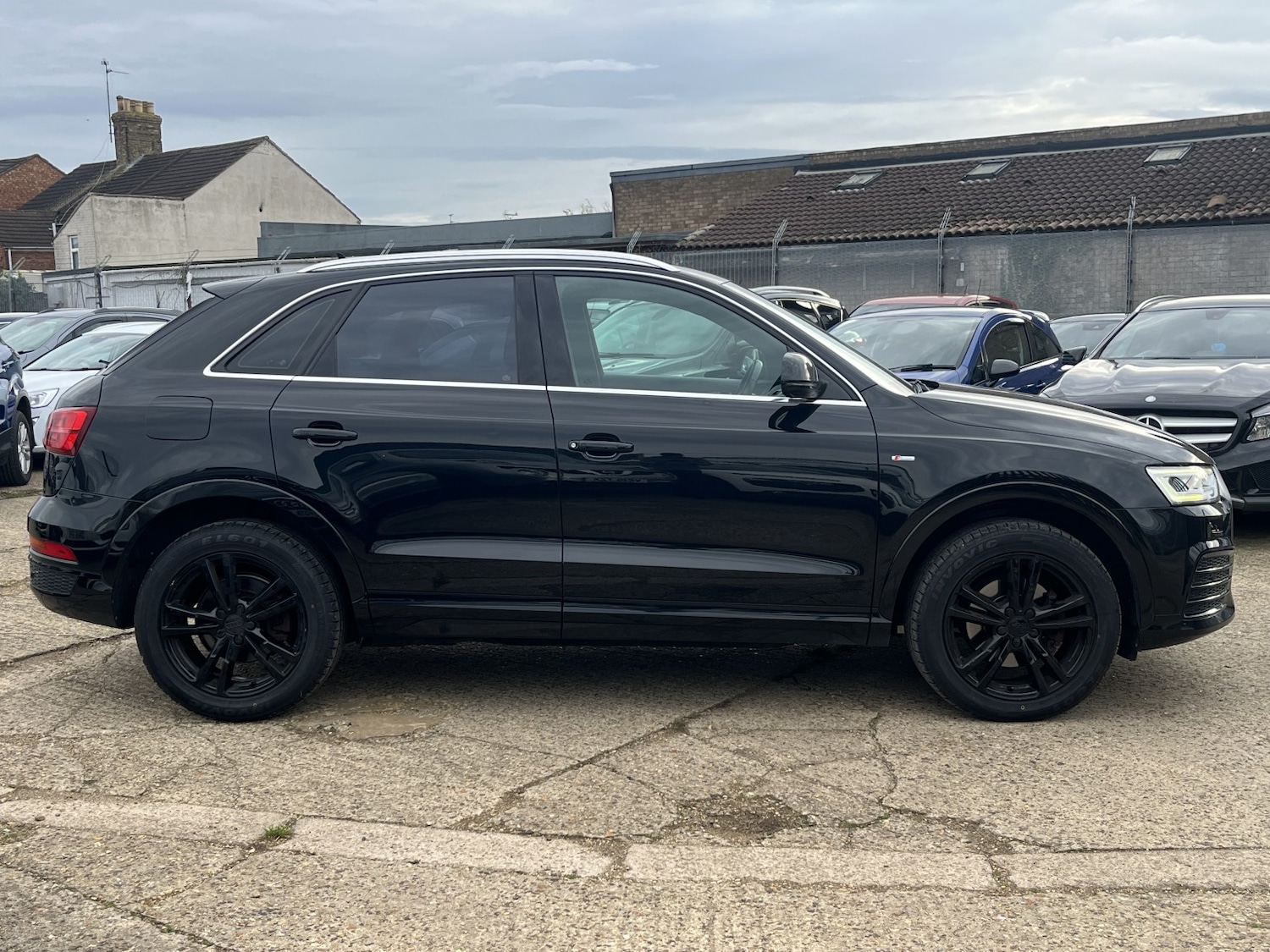 Used Audi Q3 2016 for sale - 76482939: Photo 6