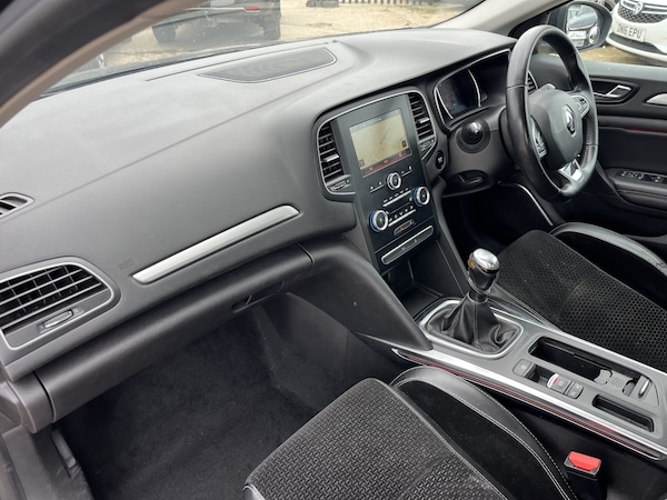 Used Renault Megane 2016 for sale - 76299068: Photo 11