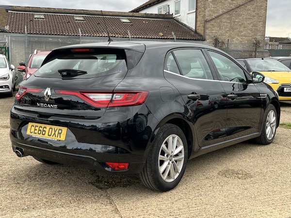 Used Renault Megane 2016 for sale - 76299068: Photo 5
